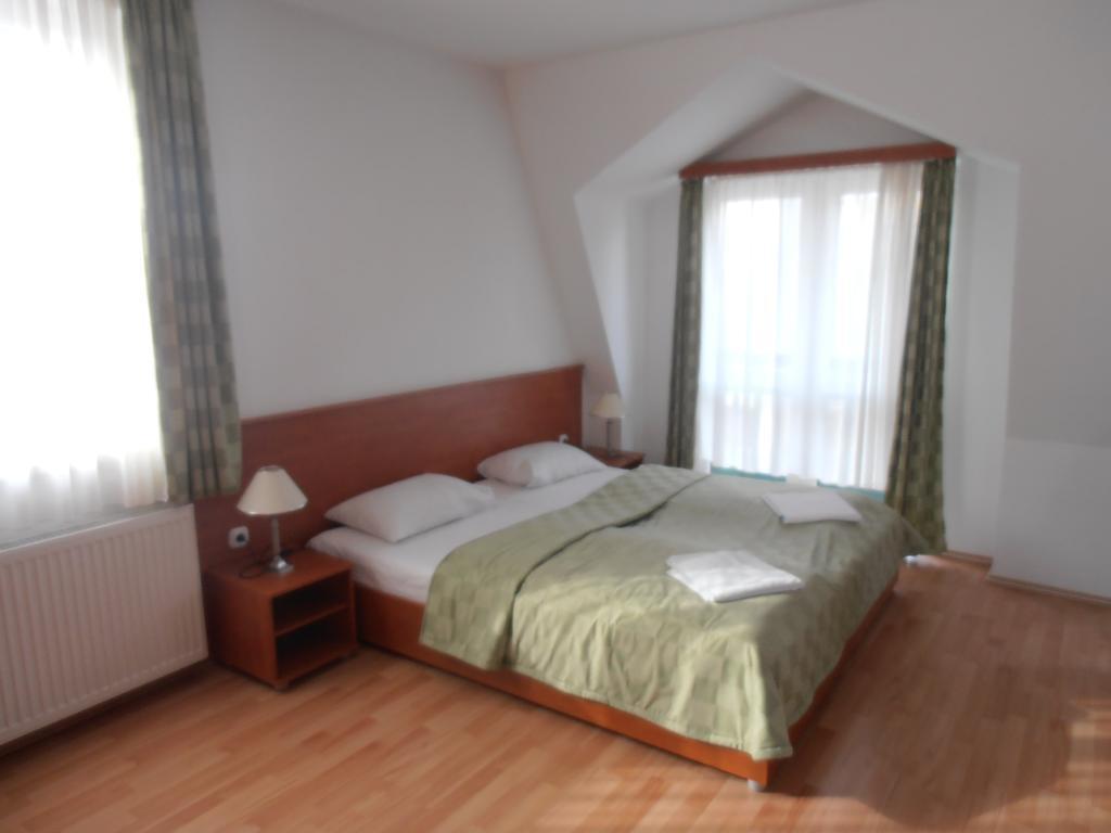 Hotel Kristaly Hajdúszoboszló Camera foto