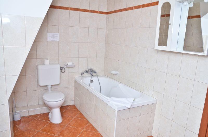 Hotel Kristaly Hajdúszoboszló Esterno foto