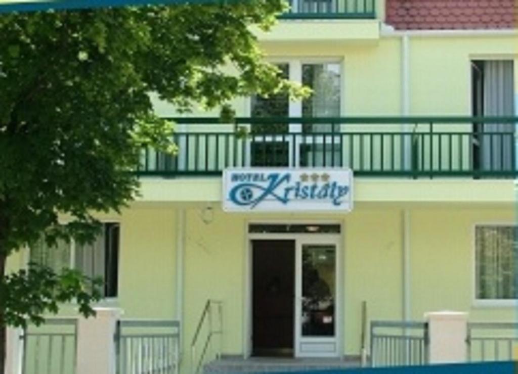 Hotel Kristaly Hajdúszoboszló Esterno foto
